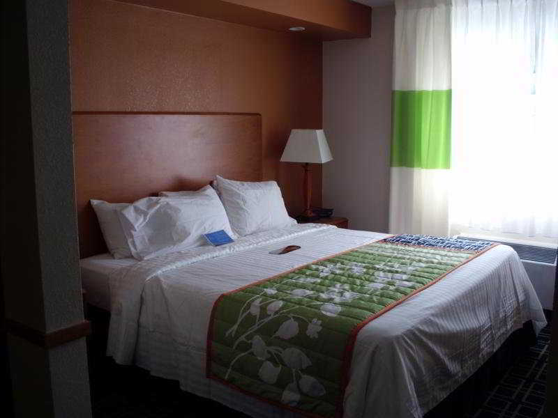 Fairfield Inn And Suites By Marriott Tampa North Temple Terrace Экстерьер фото