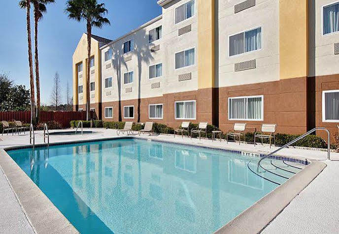Fairfield Inn And Suites By Marriott Tampa North Temple Terrace Экстерьер фото